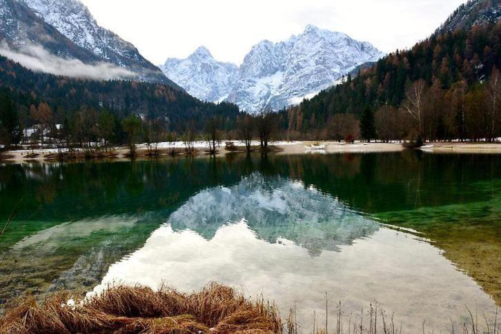 Rooms Barovc By The Lake Jasna Kranjska Gora Esterno foto The lake in winter